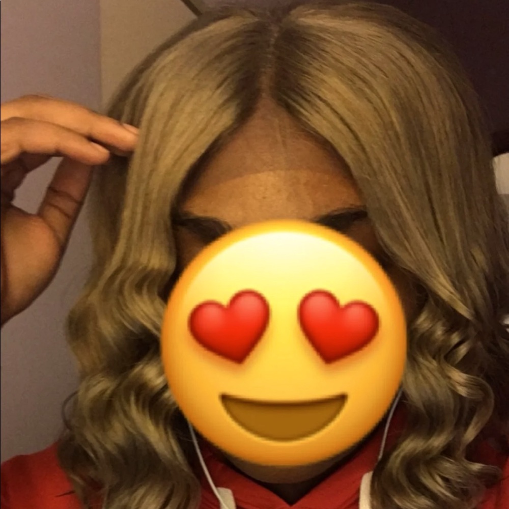 Closure Dusty Blonde Wig
